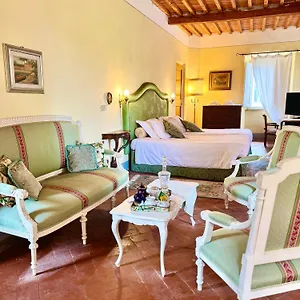 La Dogana Di Charme - Historic With A Beautiful Garden Italy